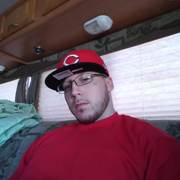 Meet your Posher, Justin - Picture 1 of 1